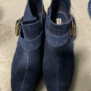 Blue side dress boots